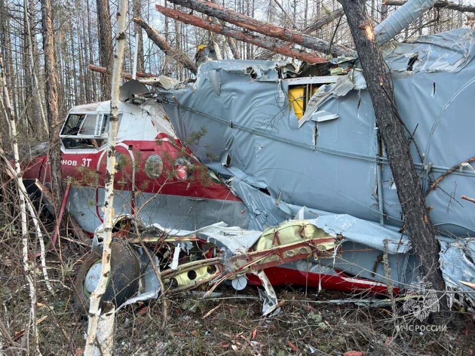    Самолет совершил аварийную посадку в Якутии. Источник: t.me/mchsYakutia