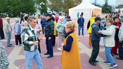 Падала и вновь поднималась. 12.10.