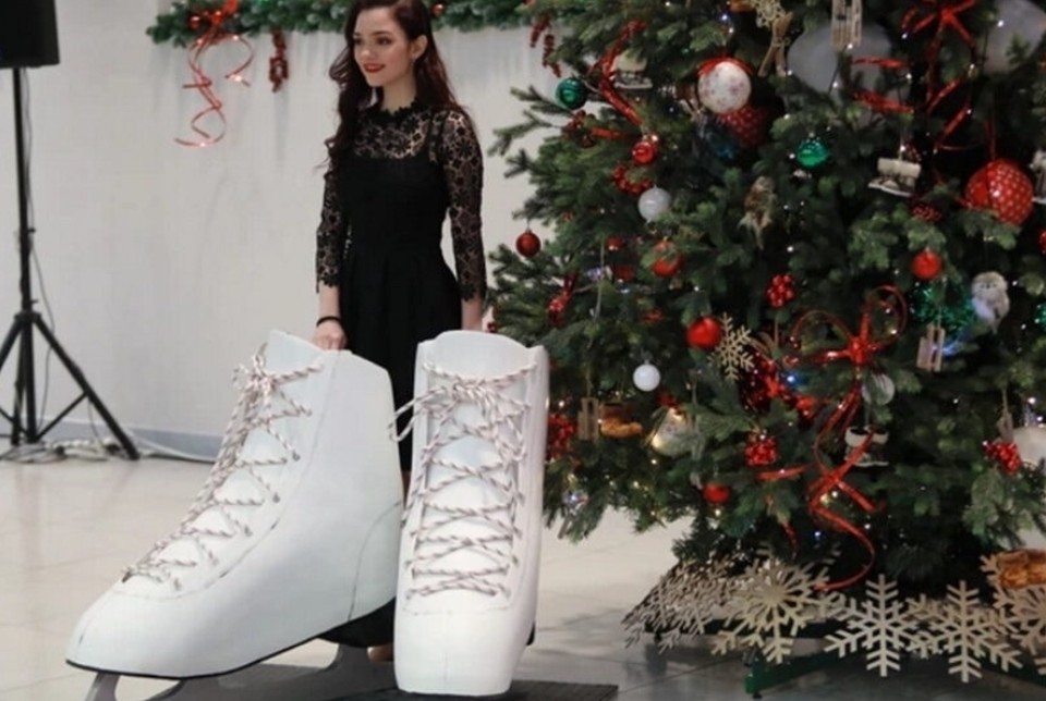    Евгения Медведева выступала в Барнауле на ледовом шоу Ильи Авербуха Мария ЛЕНЦ