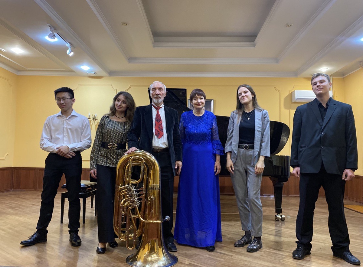 Преподаватели, студенты, выпускники Ростовской государственной консерватории им. С.В. Рахманинова. Фото автора