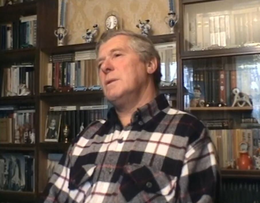 Роберт Борисович, кадр из передачи КР