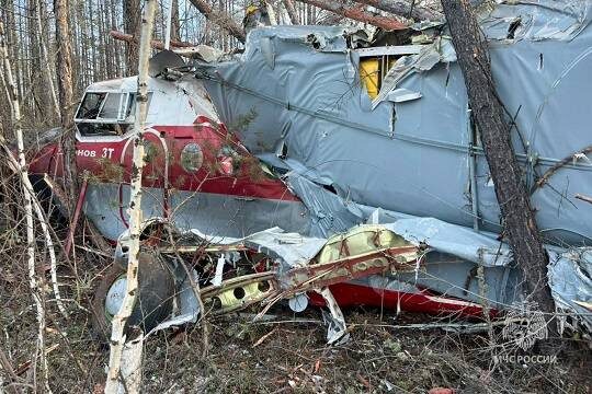    Ан-3 с геофизиками аварийно сел в Якутии: погиб один человек