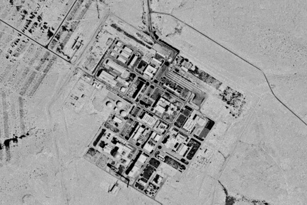   Ядерный исследовательский центр имени Шимона Переса в Негеве, недалеко от города Димона, Израиль. Фотография сделанна 29 сентября 1971 года со спутника-шпиона и позже рассекречена правительством США / AP