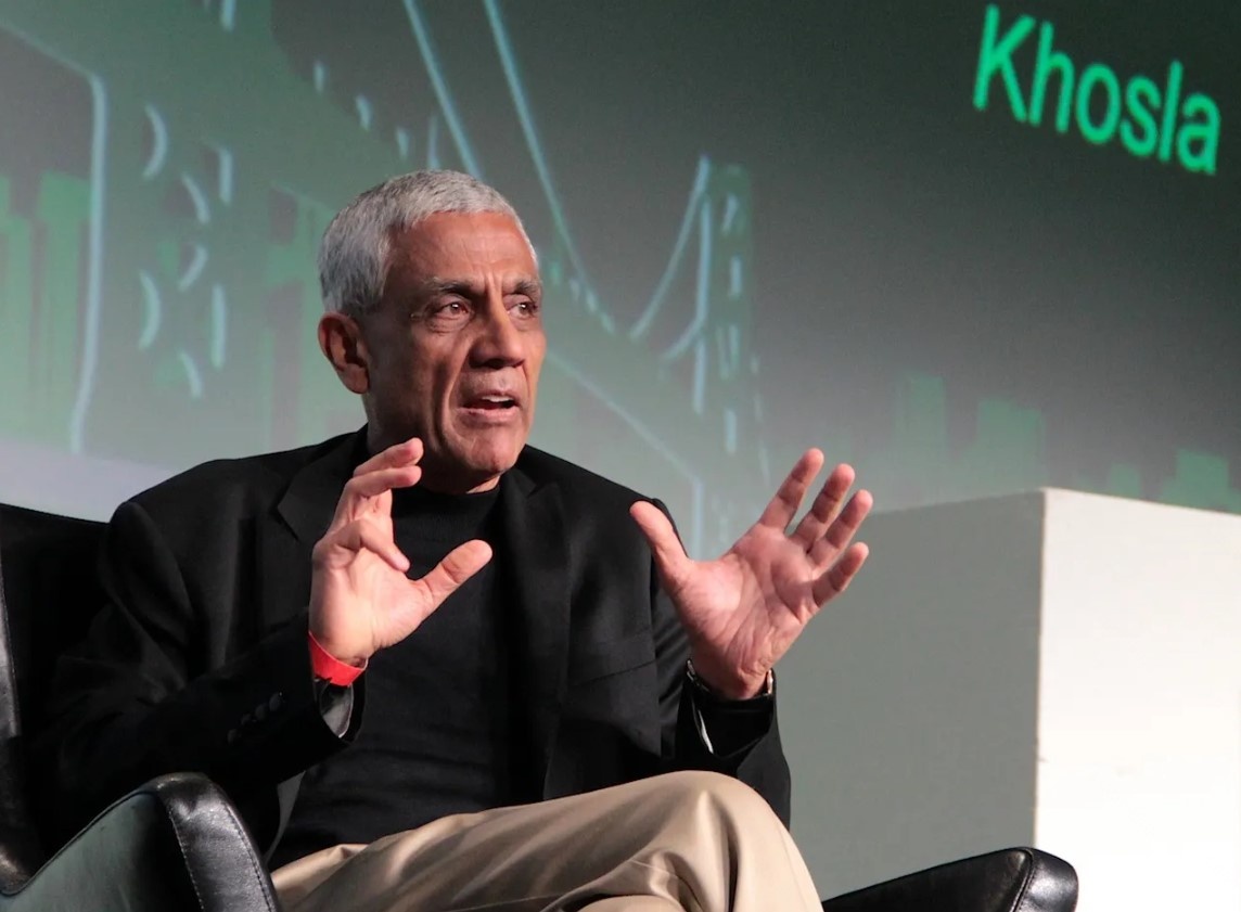 Винод Хосла (Vinod Khosla) на мероприятии Disrupt SF в 2021 году    
 Источник: Billy Gallagher / Techcrunch  📷
