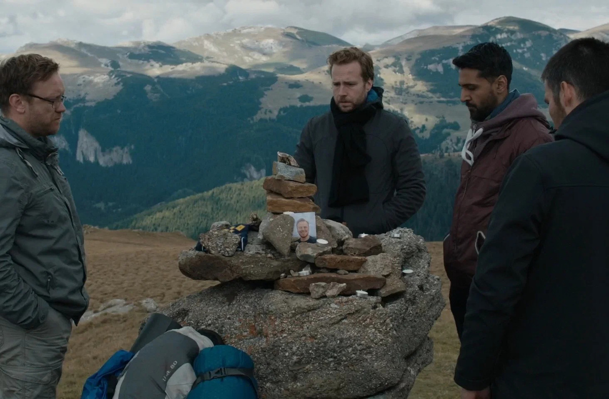 Фильм ужасов «Ритуал» (2017), кадр из фильма