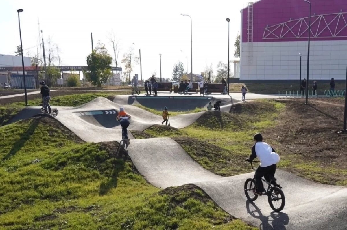    Обновленный парк имени Бунина открылся в Ефремове