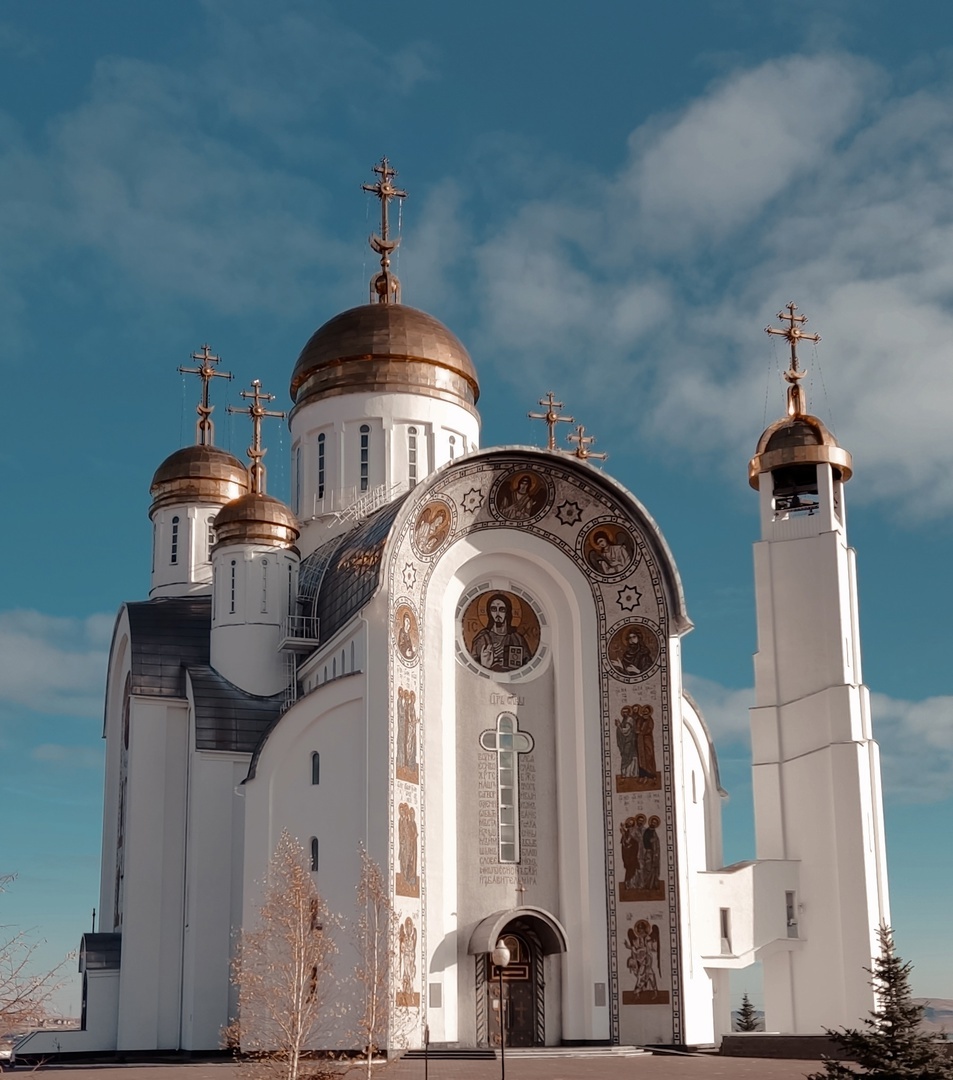 Иронично, но местный собор в постах паблика тоже можно найти))))