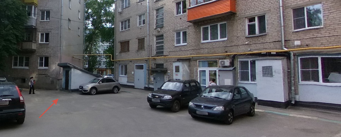 Двери под землёй