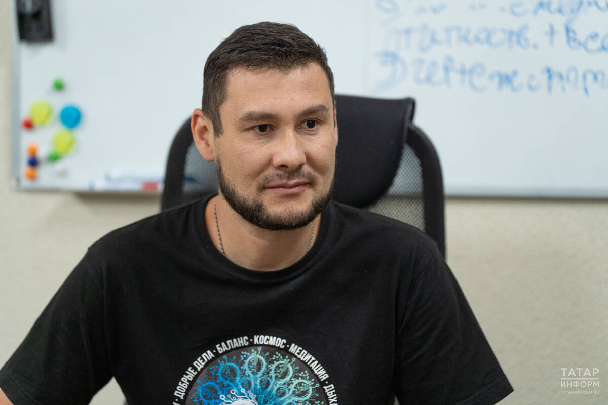 Ильдар Гимадиев: «Был, конечно, очень интересный путь изменения его восприятия — от игрушки до того, что исцеляет». Фото: © Владимир Васильев / «Татар-информ»