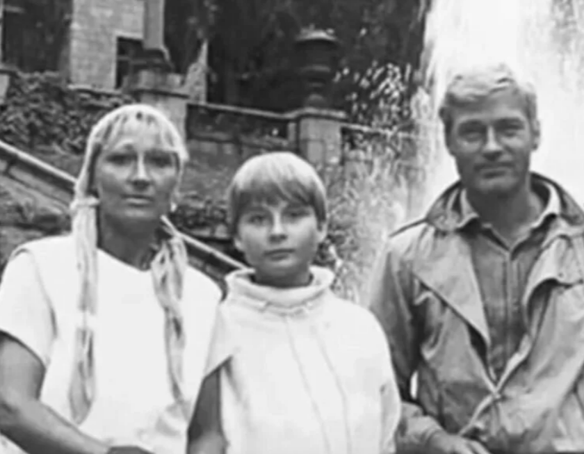 Бронзова в молодости. Бронзова в молодости. Бронзова в молодости. Бронзова в молодости. Бронзова актриса в молодости.