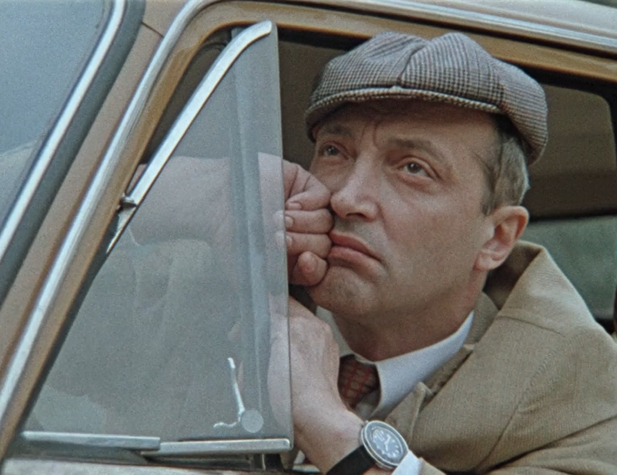 Кадр из кинофильма "Покровские ворота", 1982 г., режиссер Михаил Козаков, сценарист Леонид Зорин, композитор Георгий Гаранян (скриншот)
