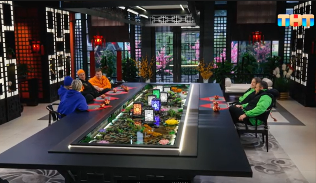 Кадр из шоу "Сокровища императора" 09.06.2024 