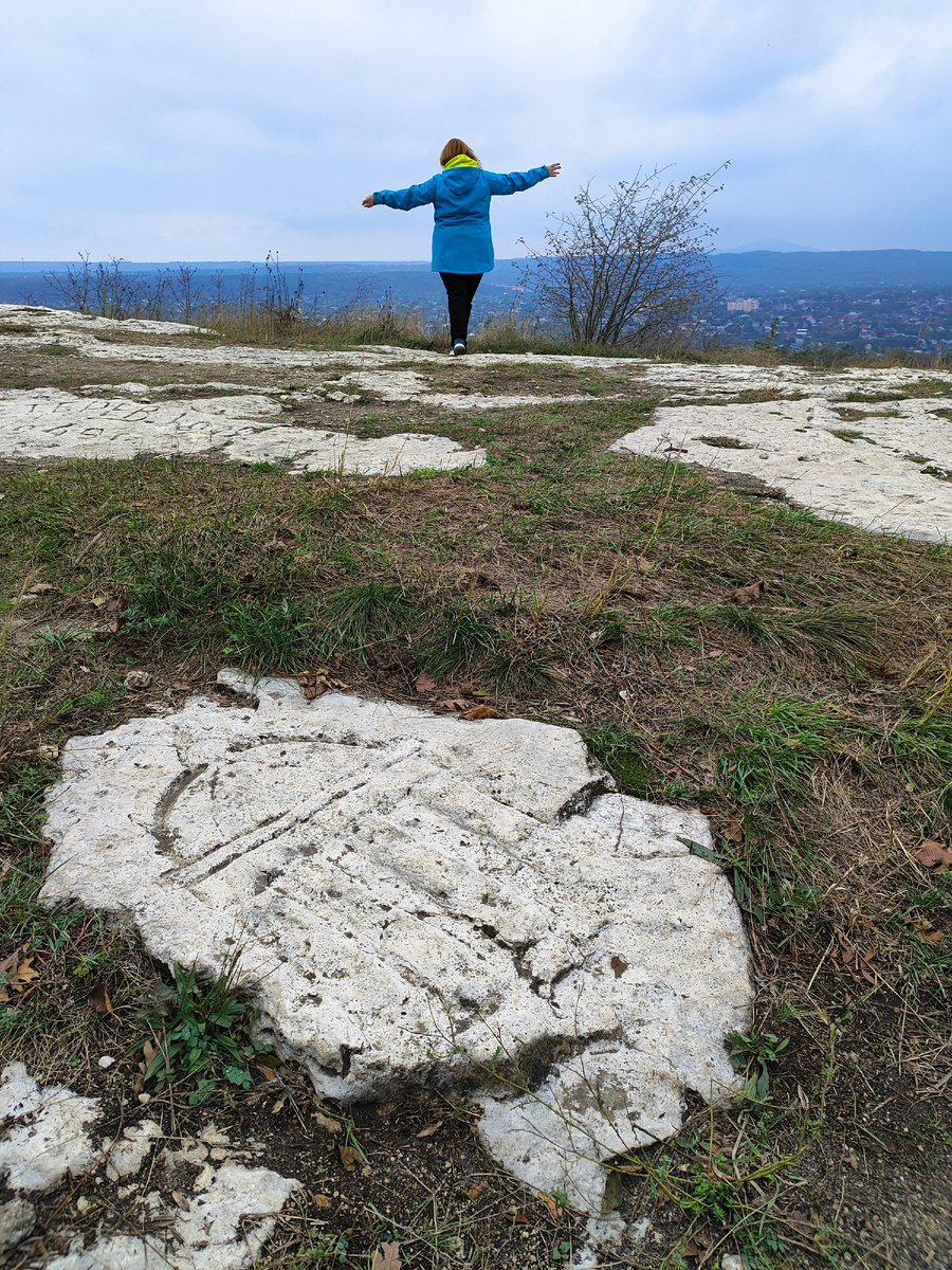 А вы находили наскальный рисунок Эоловой Арфы? (октябрь 2024 года)