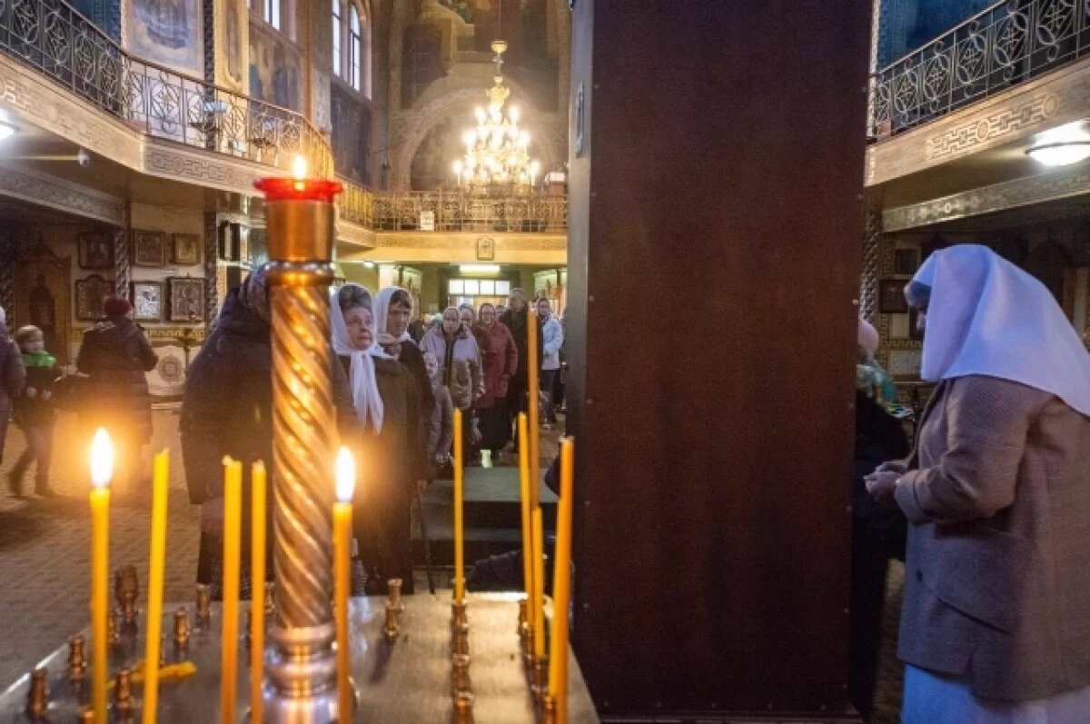    Накануне Покрова в Салехарде освятили нижний храм Преображенского собора