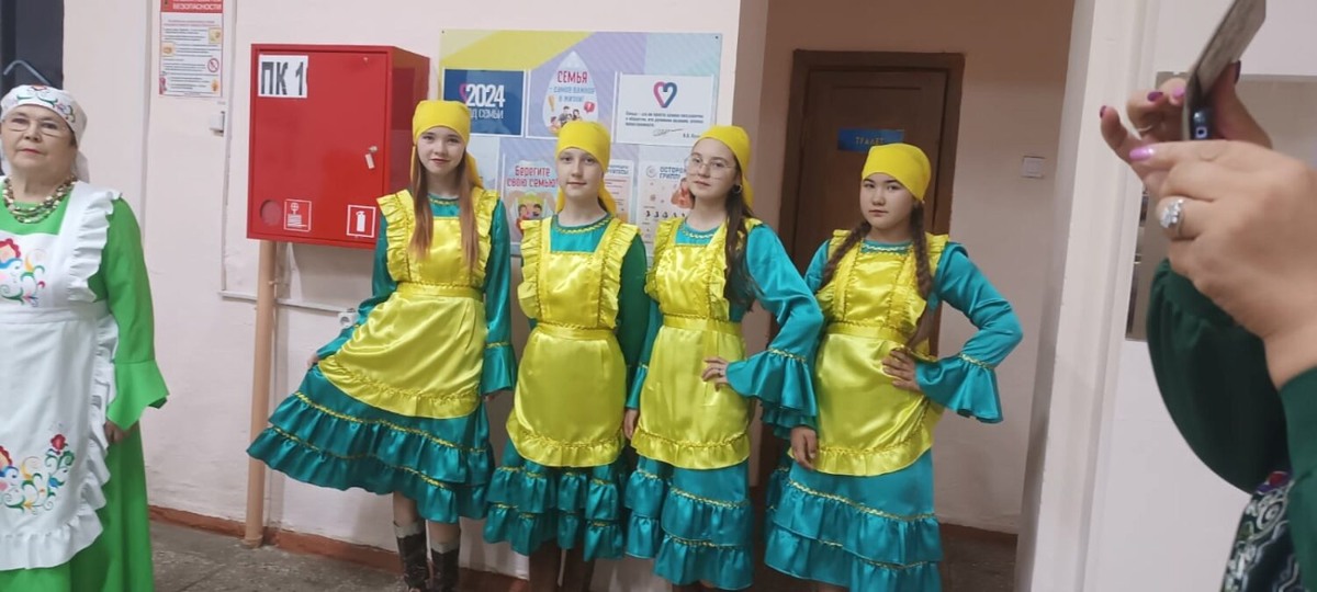 Гисметео кемерово. Месяц какой погода. Погоду на месяц в красноуфимском районе. Гисметео на месяц. Погода в красноуфимске на 10 дней.