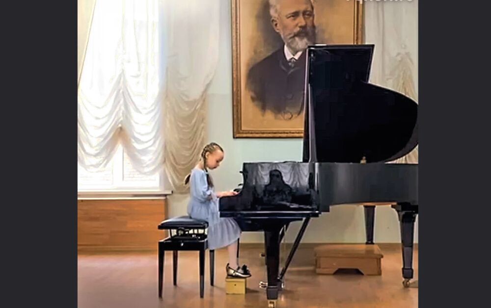 Талант к музыке у Вероники имеется