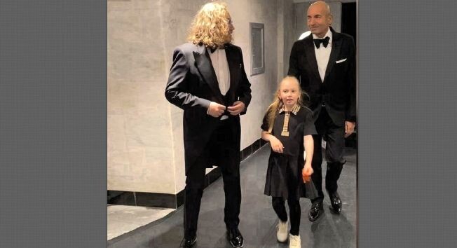 Вероника взрослеет и хорошеет