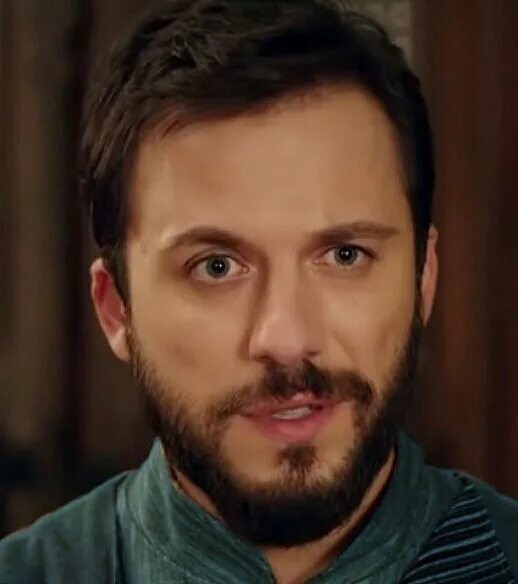 - Заходи, Сесилия.