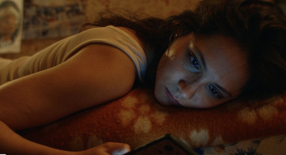 Фото с сериала "Жвачка"