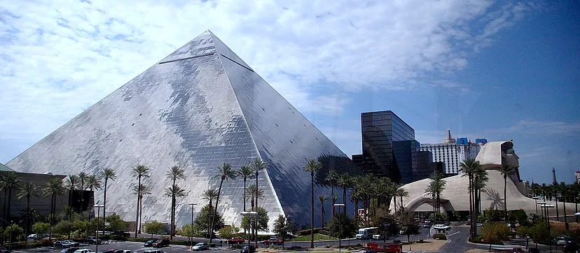 Люксор Лас-Вегас (Марк Вагнер / CC BY 2.5)