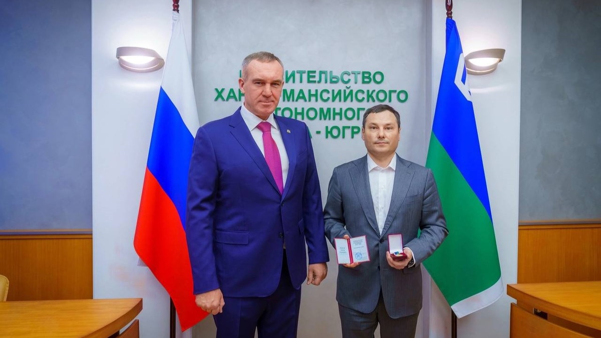    Руслан Кухарук поблагодарил Алексея Шипилова за работу