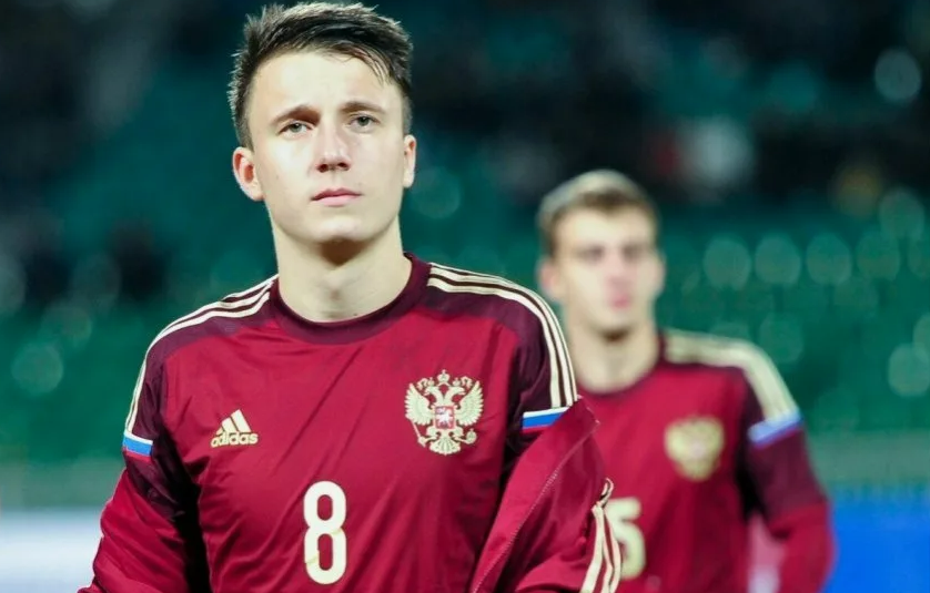 Александр Головин всегда с радостью приезжает в сборную. Фото: соцсети