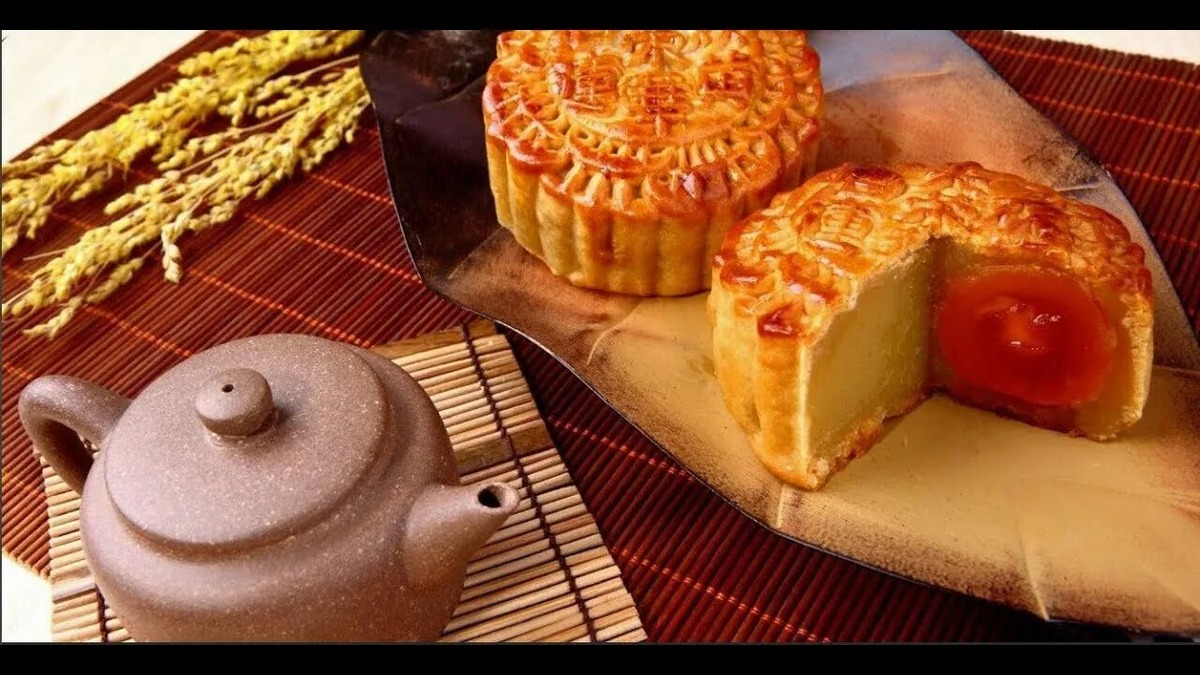 лунный пирог (yue bing)