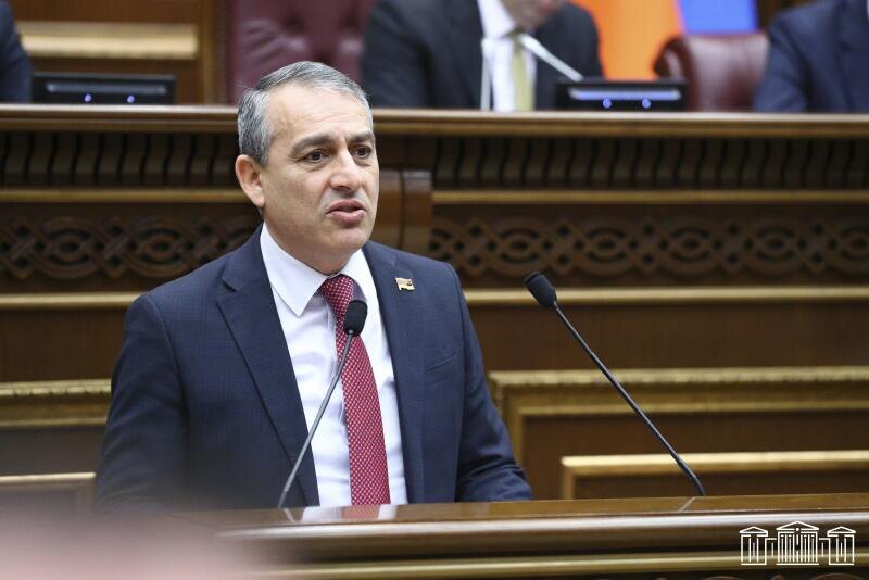 © Photo : official site of the Parliament of RA