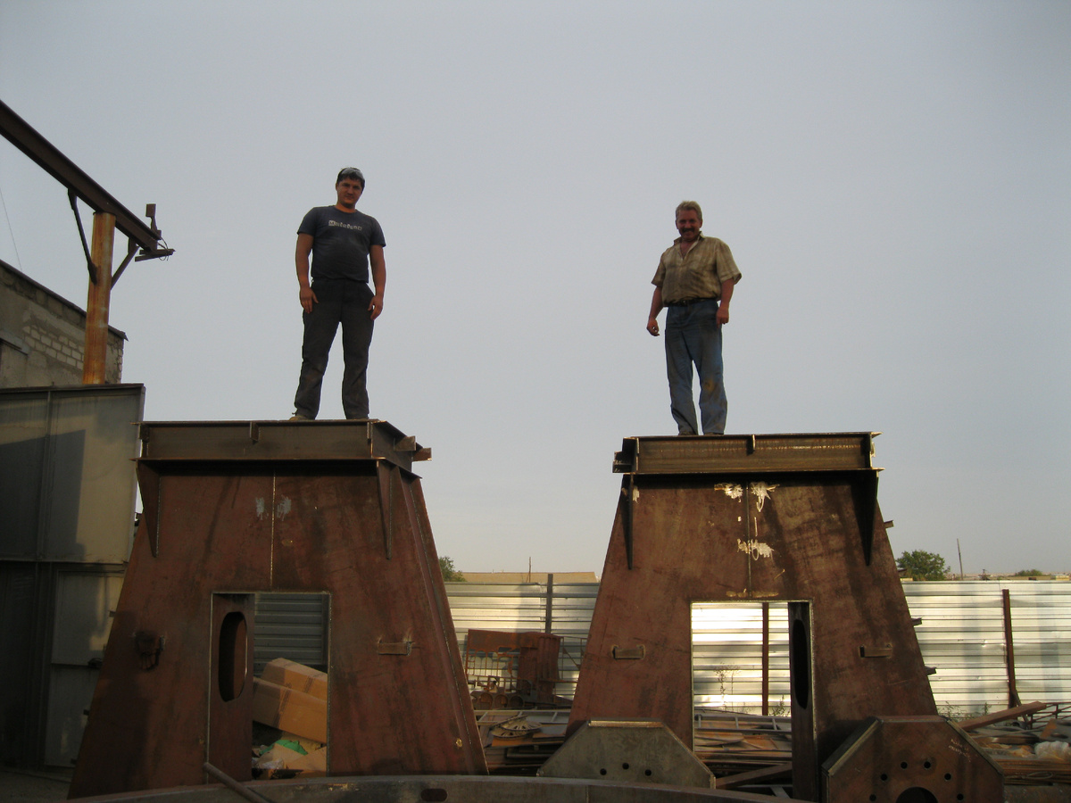 Алексей Олегович и Олег Викторович Букины