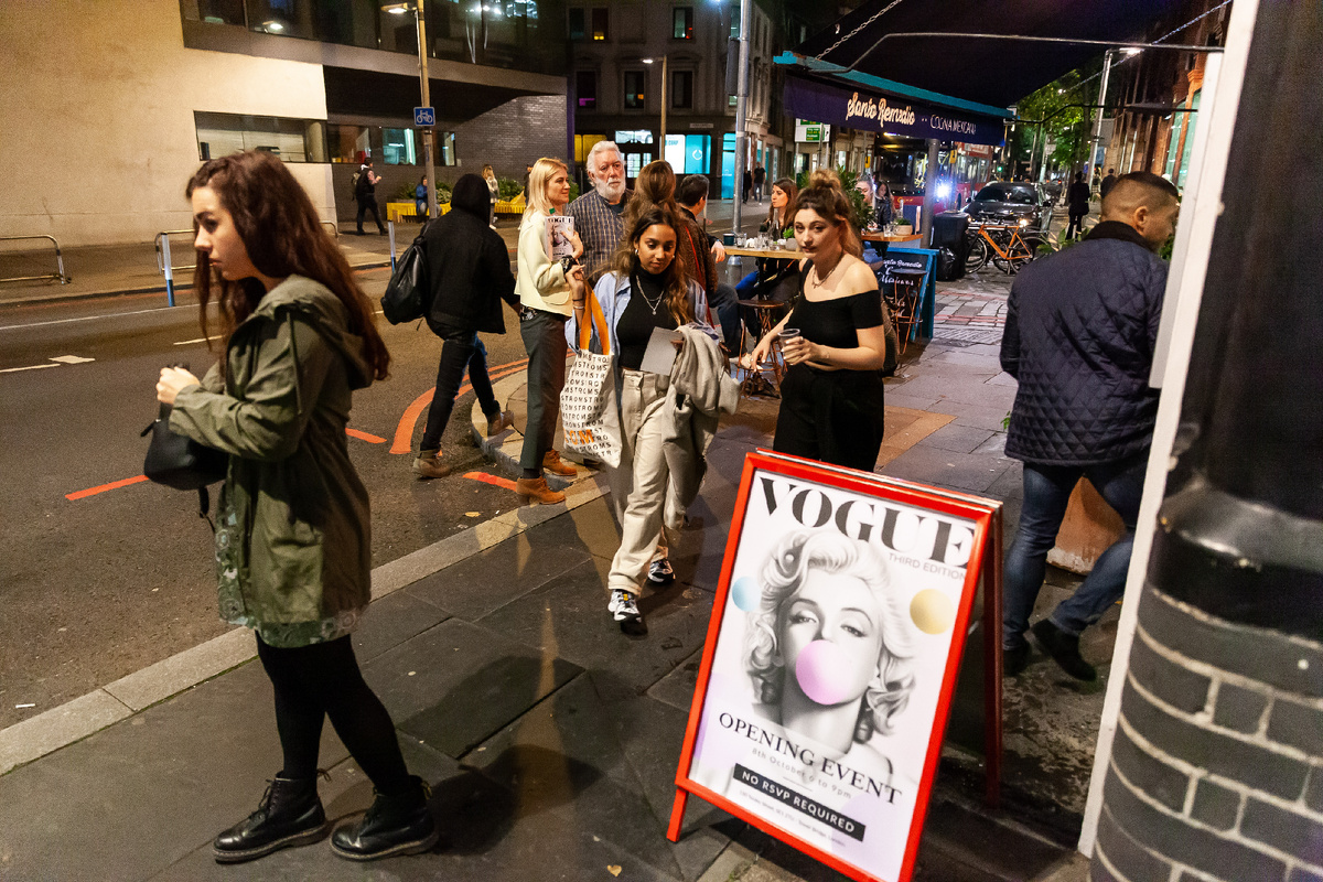 Фотоотчёт с выставки VOGUE III в Лондоне Добавьте описание