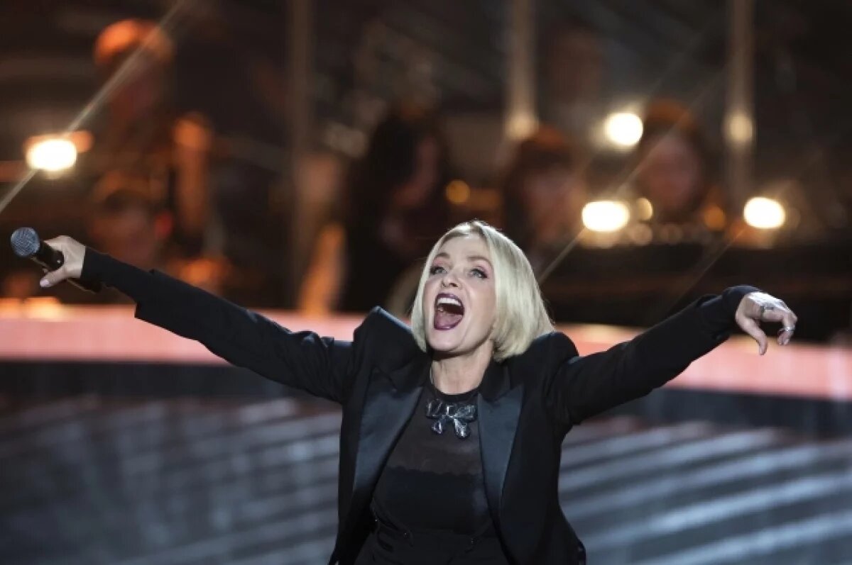    Лайма Вайкуле