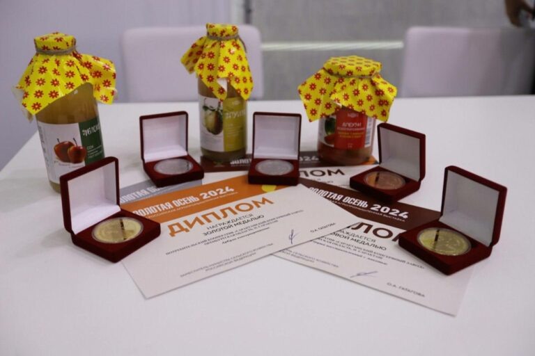    45 медалей привезли оренбуржцы с российской агропромышленной выставки «Золотая осень» Кристина Просвиркина