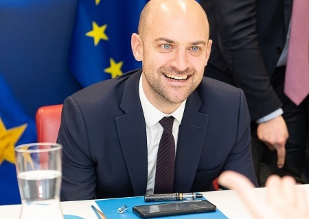    Франция настаивает на передаче Украине российских денег