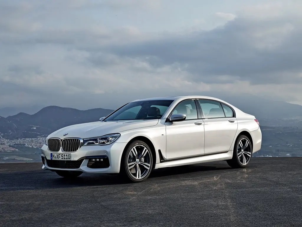 BMW 7 серии в кузове G11/G12