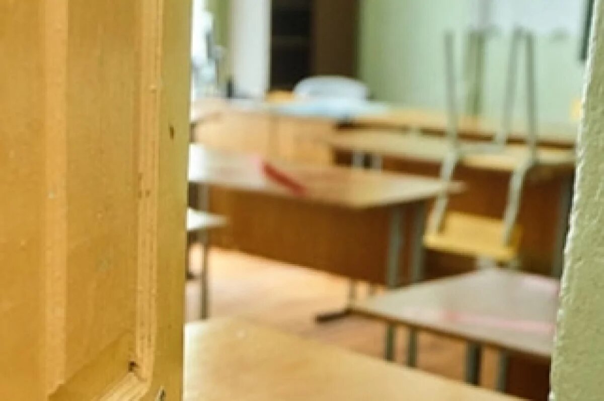    В Удмуртии 58 школьных классов и 40 групп в детсадах закрыли на карантин