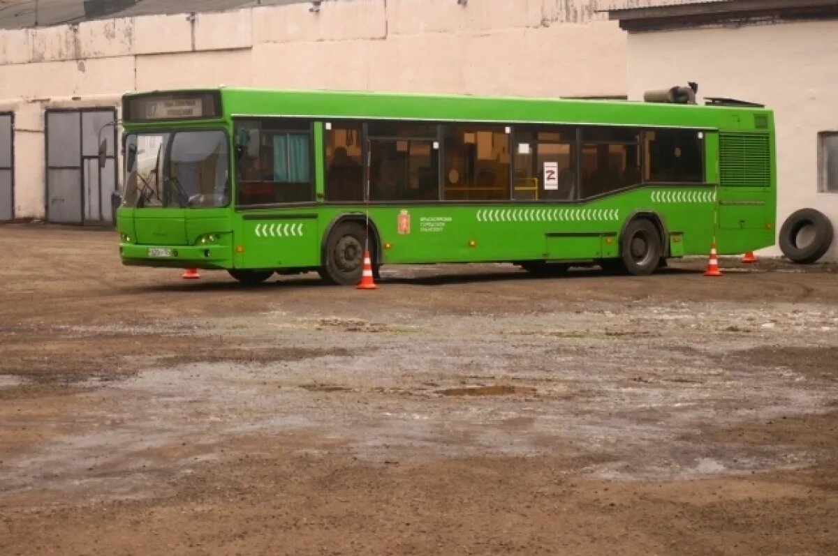    В Красноярске женщина стала лучшим водителем муниципальных автобусов