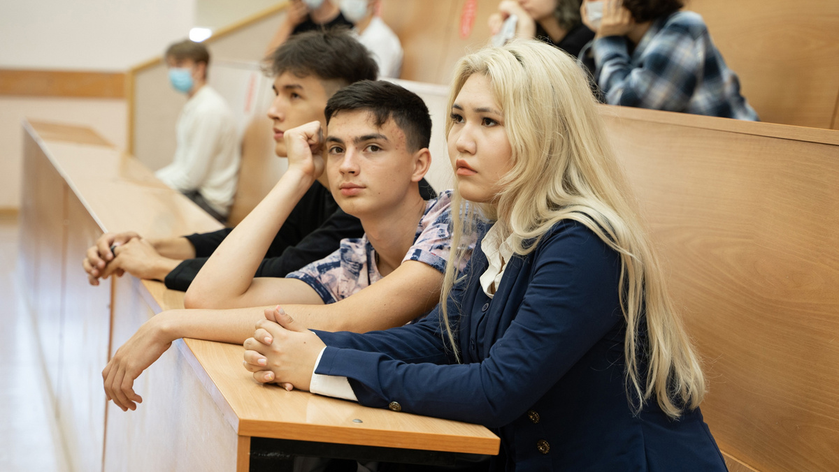 Будущие студенты московских вузов