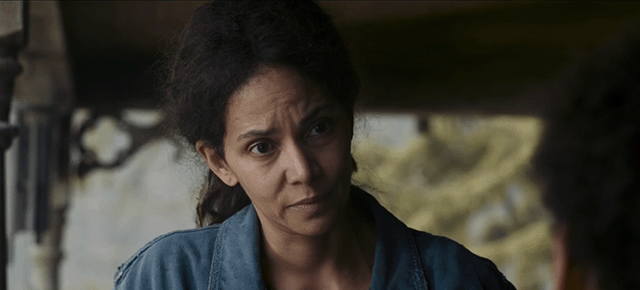 Мама (Холли Берри)