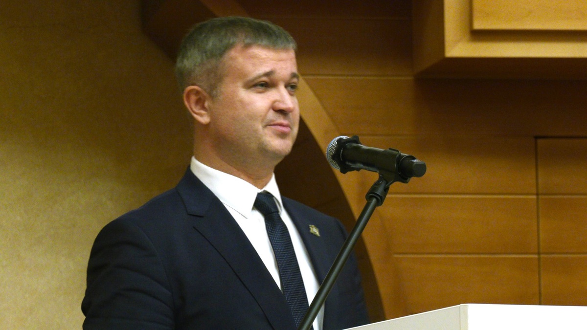    Сферу ЖКХ и жилищного надзора в новом составе правительства Югры будет курировать Владимир Кильтау