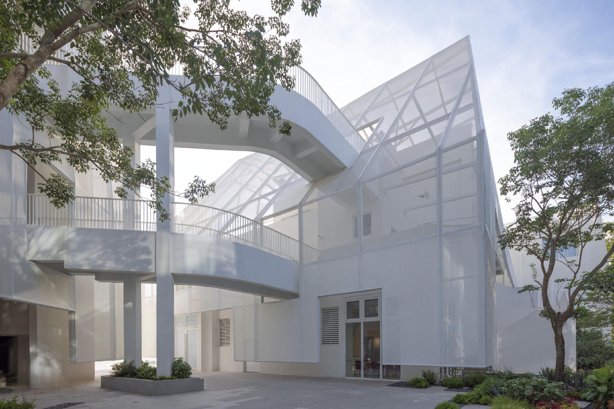 Project: Flickering Peak | Architecture: Wutopia Lab | Photo: Liu Guowei | Geo: Hainan, CH