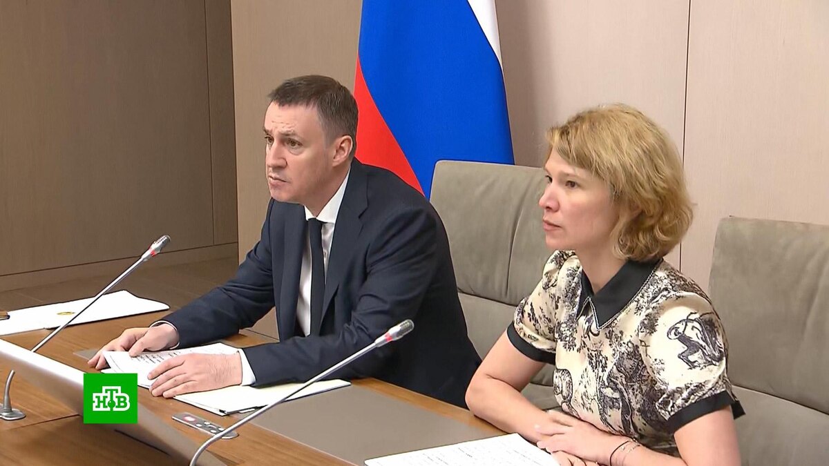   Патрушев представил коллективу Минсельхоза нового министра Оксану Лут