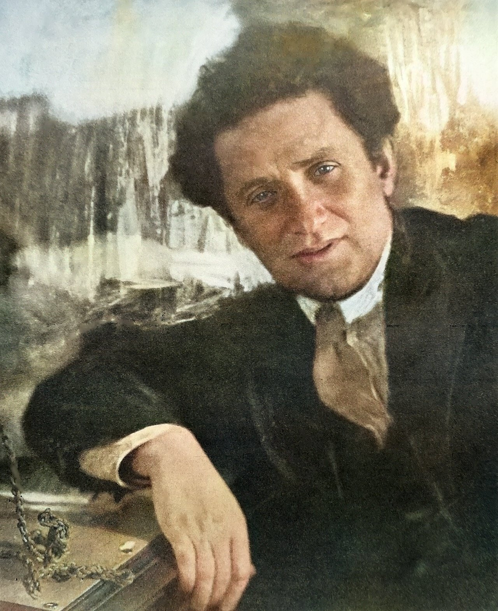 Григорий Зиновьев