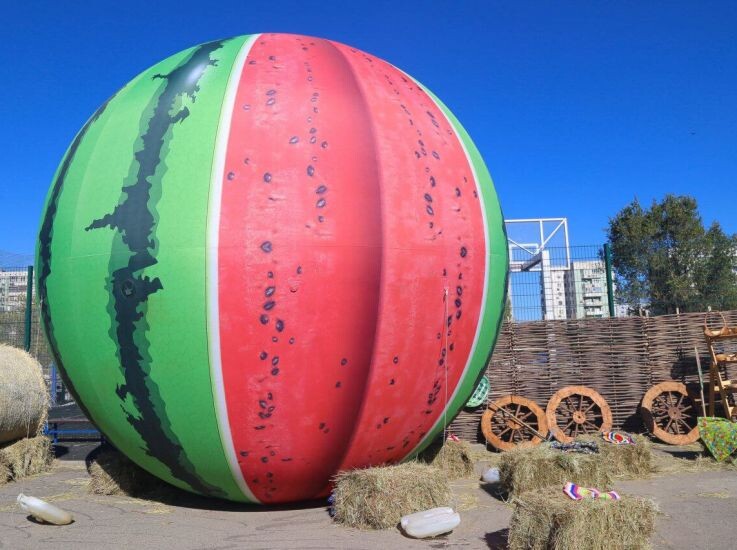    Крупнейший за многие годы. В Астрахани прошел фестиваль арбуза