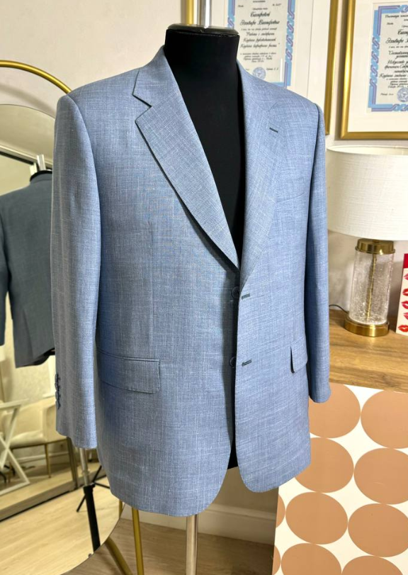 Костюм в ателье