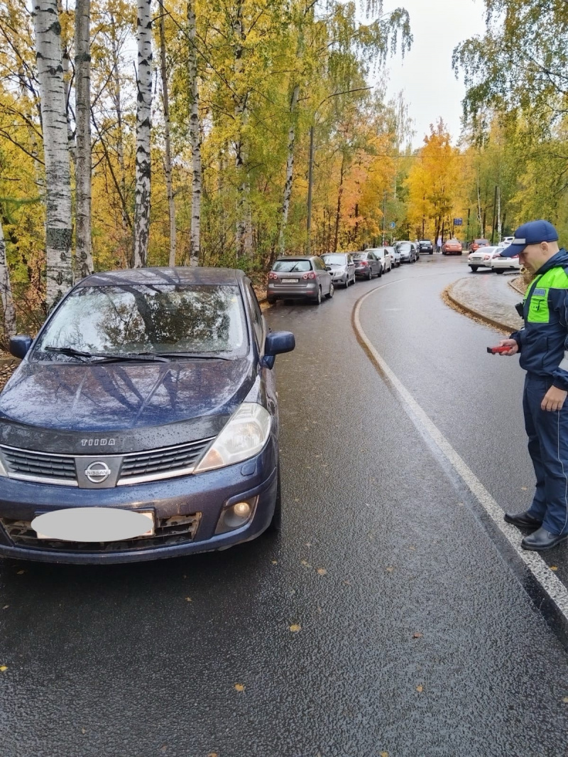    Машины в Петрозаводске увезли на штрафстоянку по просьбам недовольныхГИБДД Петрозаводска