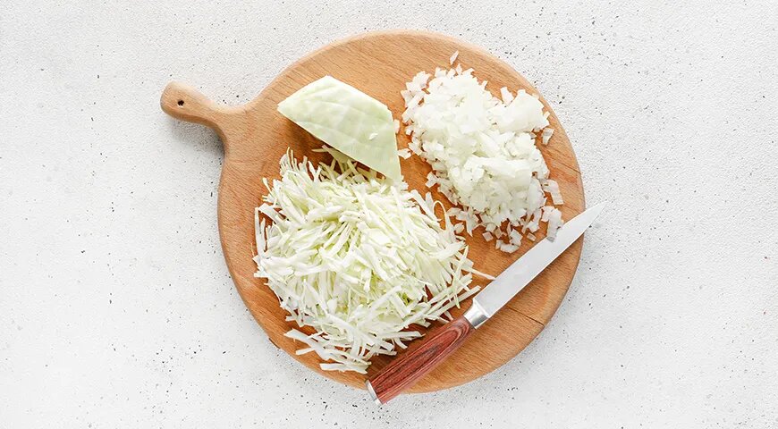   Классический заливной пирог с капустой на кефире (gastronom.ru)