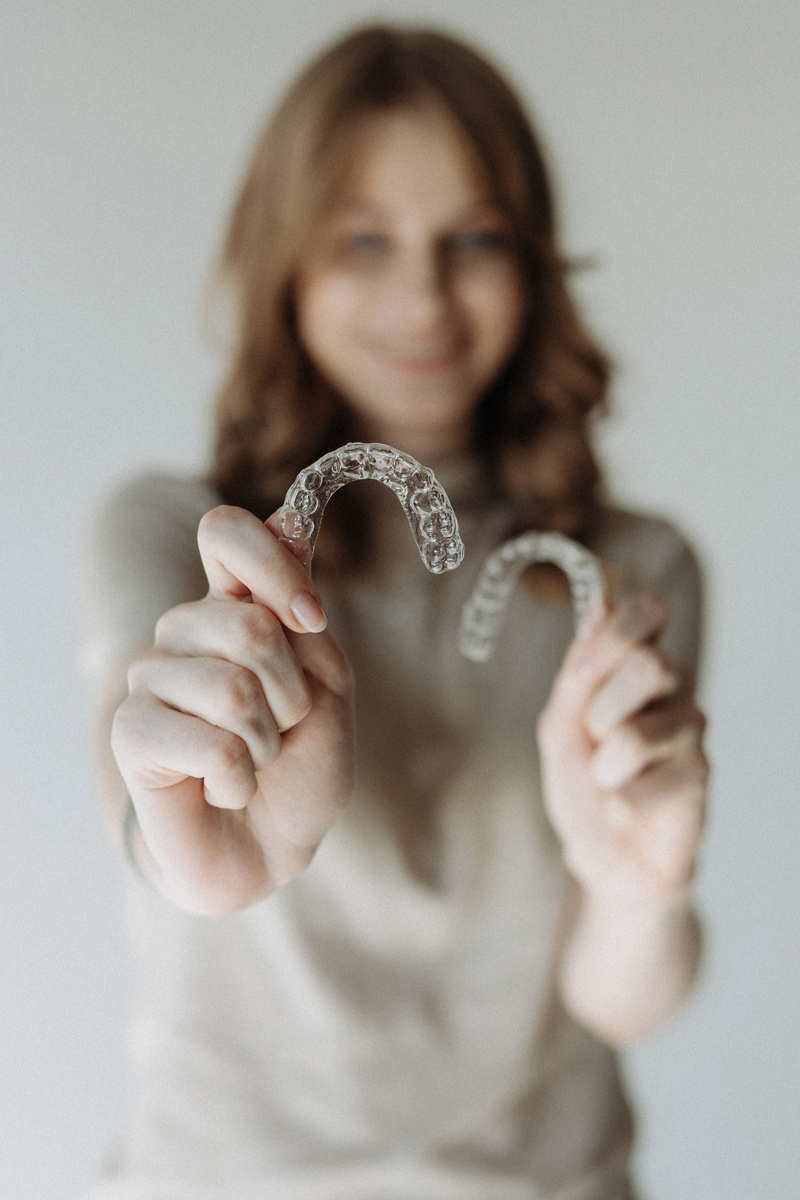 Элайнеры - это новая технология для исправления прикуса  и выравнивания зубного ряда.
