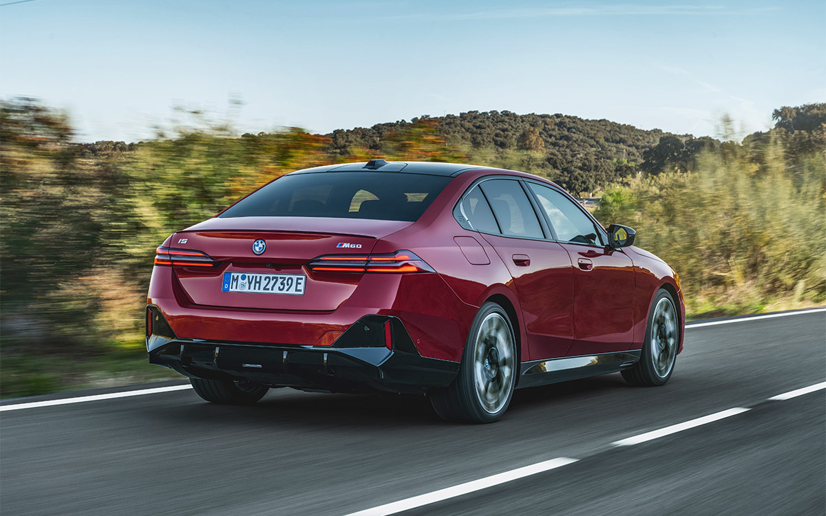 BMW📷BMW i5 M60 xDrive