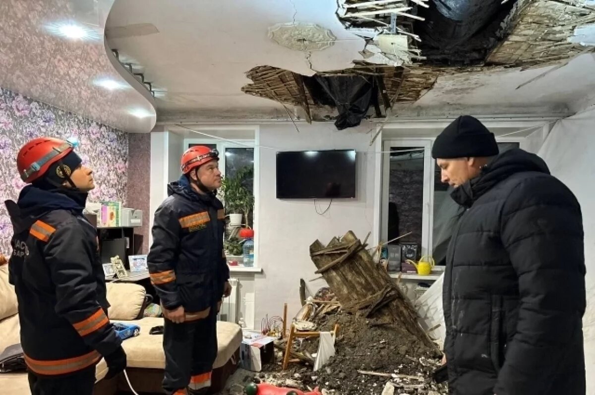    В Барнауле проверят состояние дома, где обвалился потолок в квартире