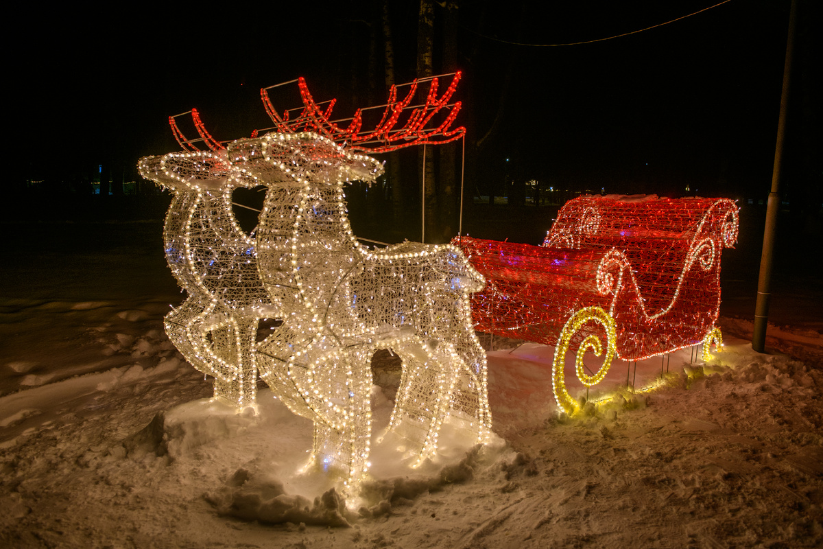 Арт-объект "Олени с санями" от компании Декоис